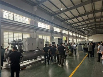 Na stotine vodilnih v industriji se je 13. maja zgrnilo v Ningbo – priča rojstvu nove generacije klimatske naprave Hisurp, izdelane na Kitajskem